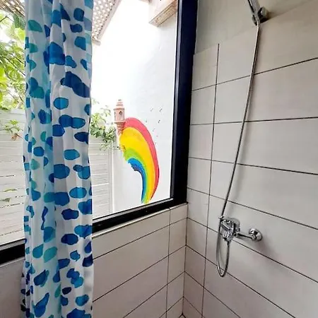 فيلة Eco Casa Tierra *