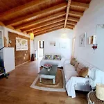 Eco Casa Tierra * Tabayesco