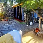 Eco Casa Tierra Vila Tabayesco