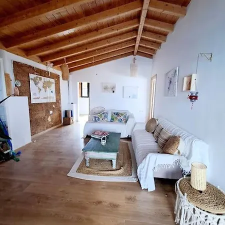 Eco Casa Tierra * Табайеско